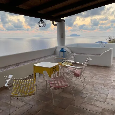 Casa Le Torricelle Malfa (Salina)