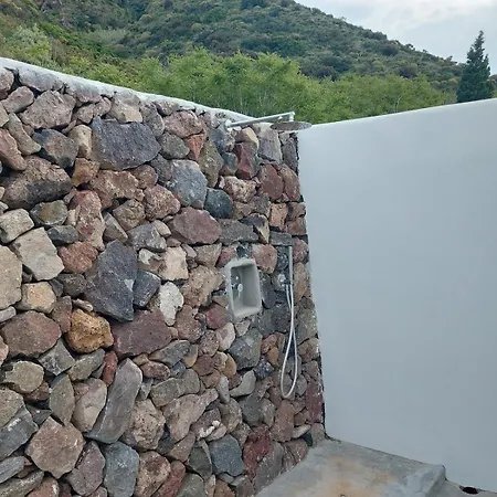 Casa Le Torricelle * Malfa (Salina)