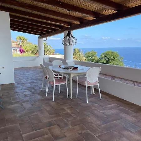 Holiday home Casa Le Torricelle Malfa (Salina)